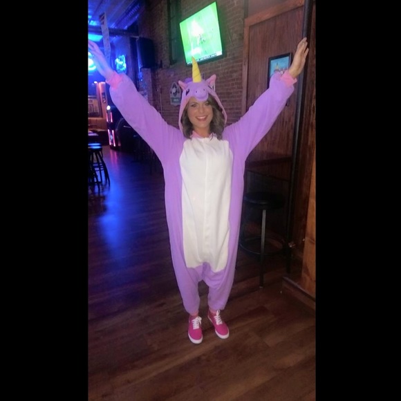 Meet your Posh Ambassador! - Picture 4 of 4